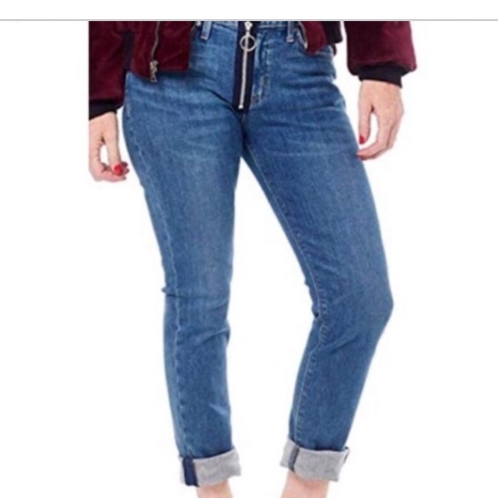 Jeans - Picture 2 of 4